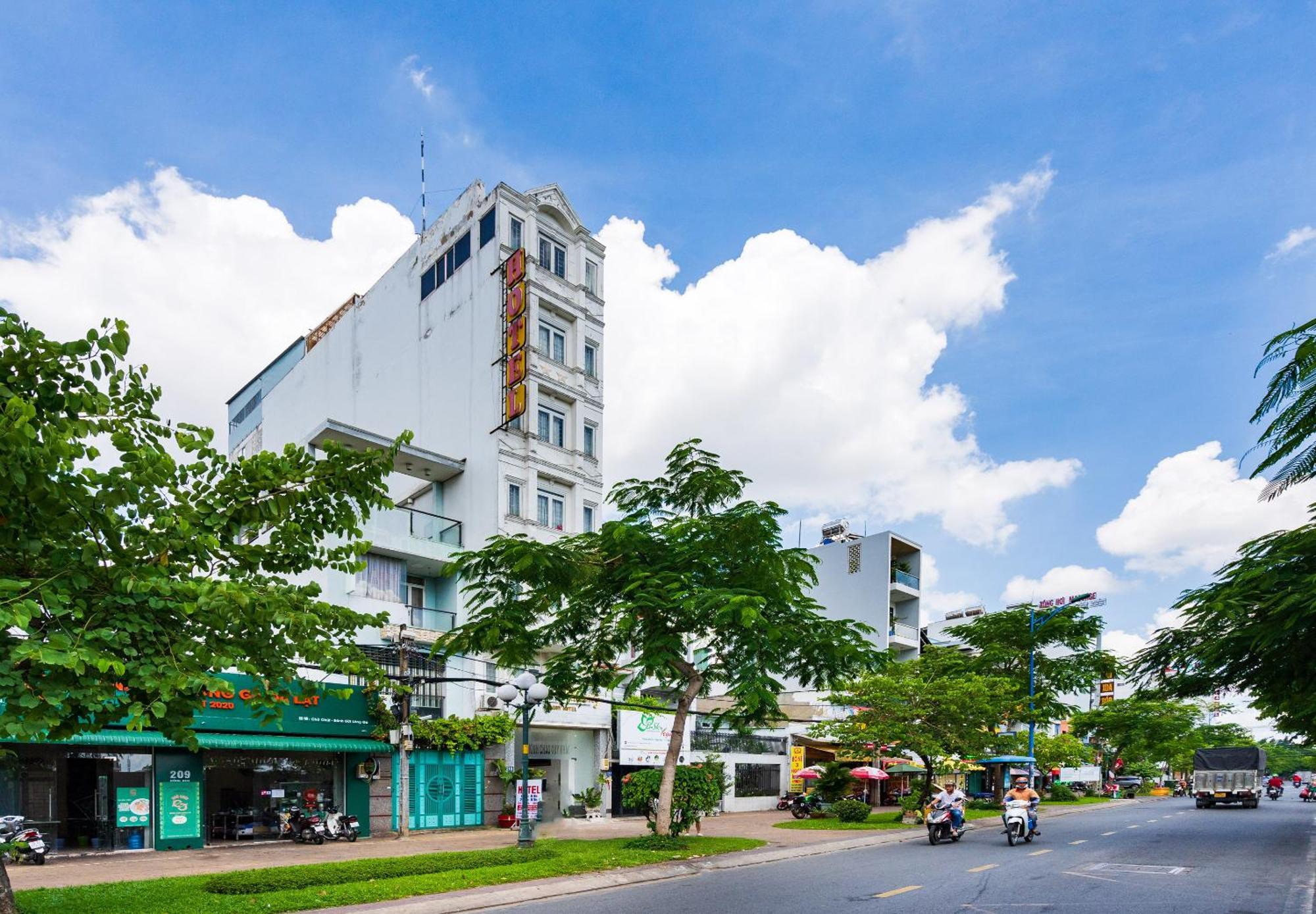 Mai Phuong - Ruby Saigon Hotel Thành Pho Ho Chí Minh Esterno foto